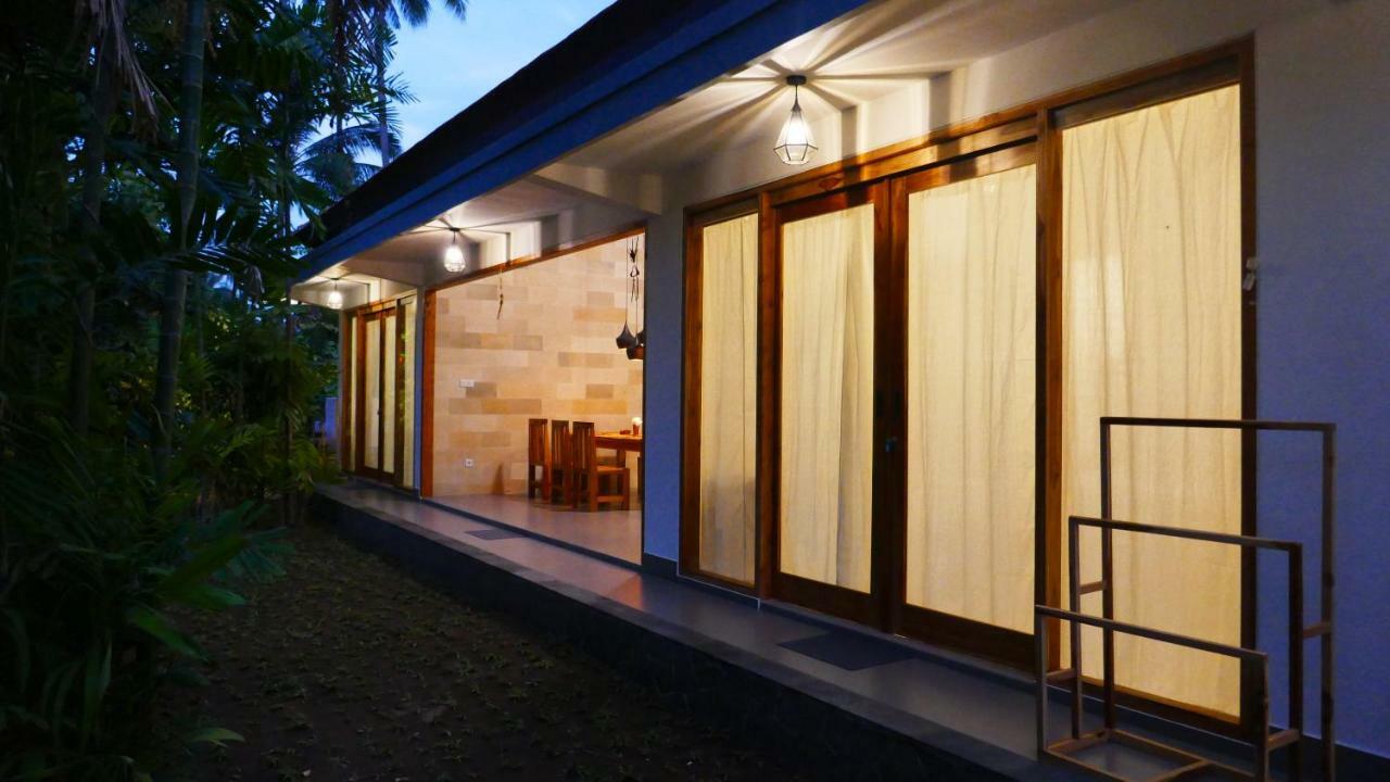 Palm Beach Villas Bali ซีงาราจา ภายนอก รูปภาพ
