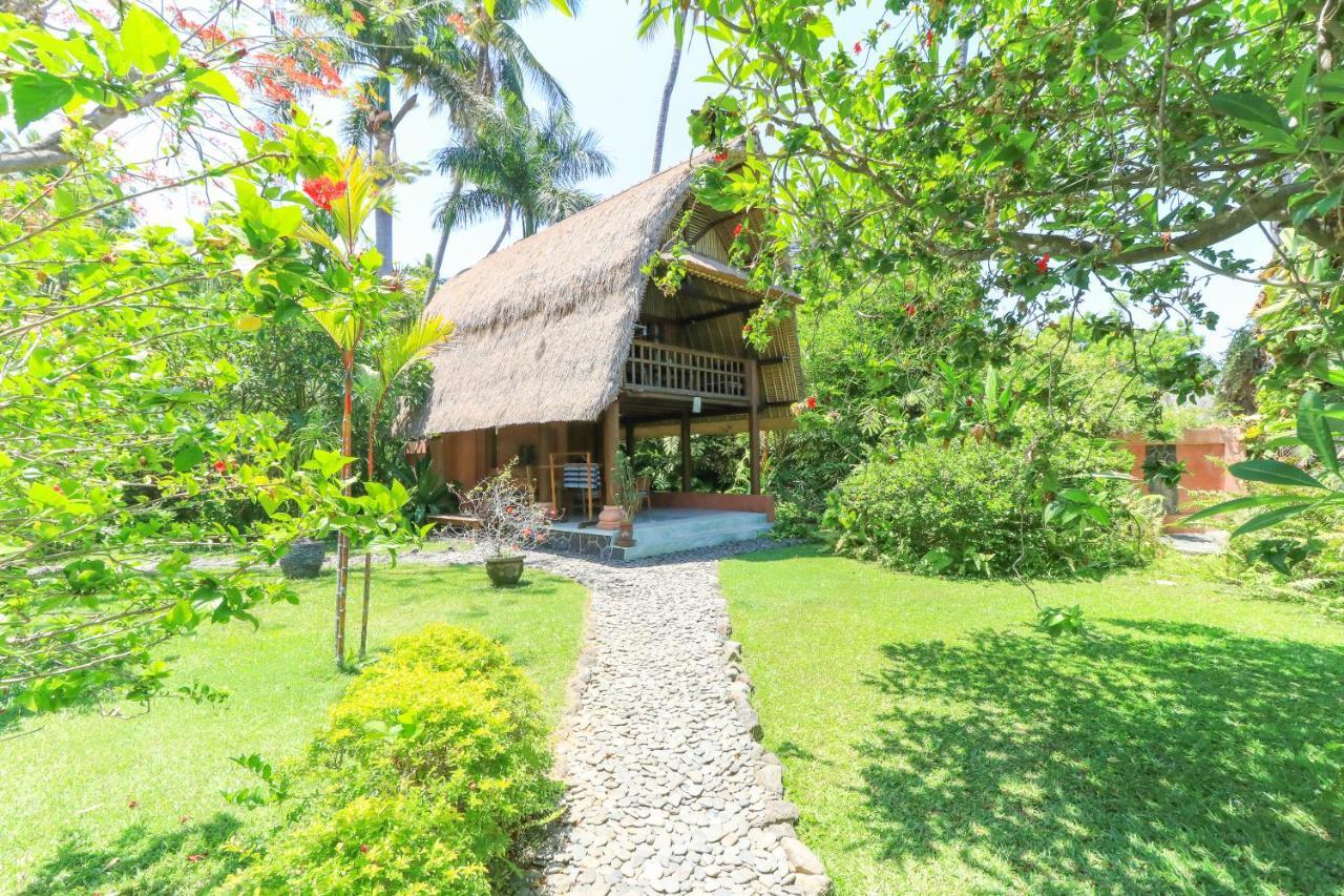 Palm Beach Villas Bali ซีงาราจา ภายนอก รูปภาพ