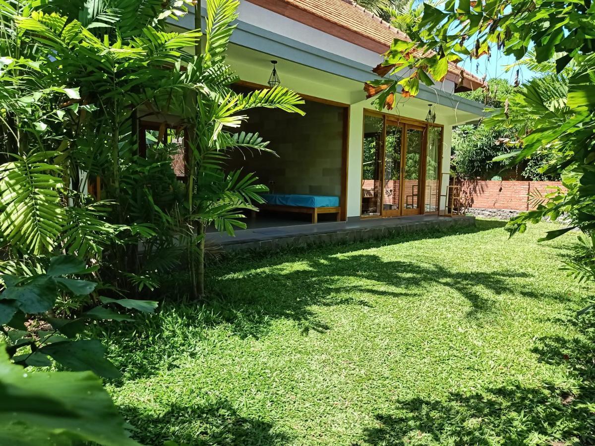 Palm Beach Villas Bali ซีงาราจา ภายนอก รูปภาพ